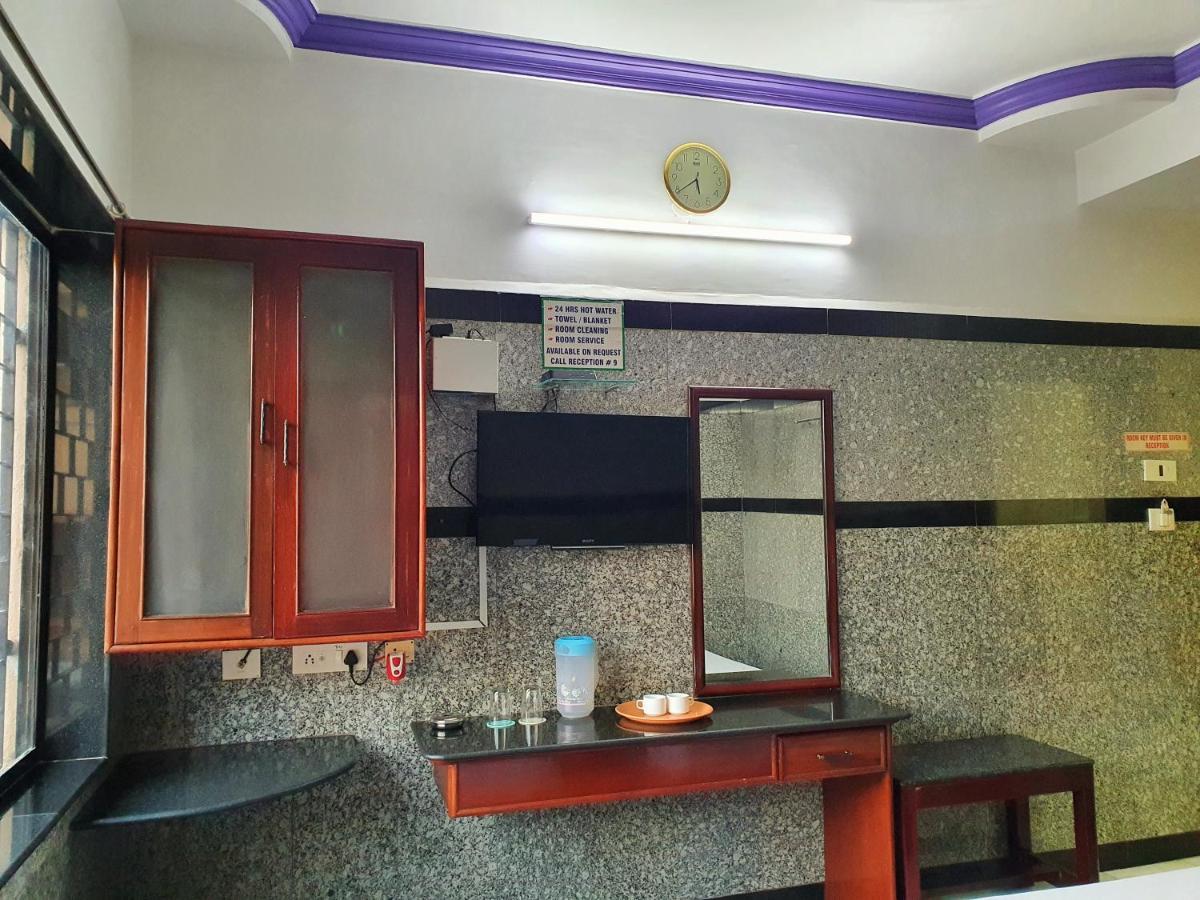 Hotel Greens - Puratchi Thalaivar Dr M G Ramachandran Central Railway Station Csennai Kültér fotó